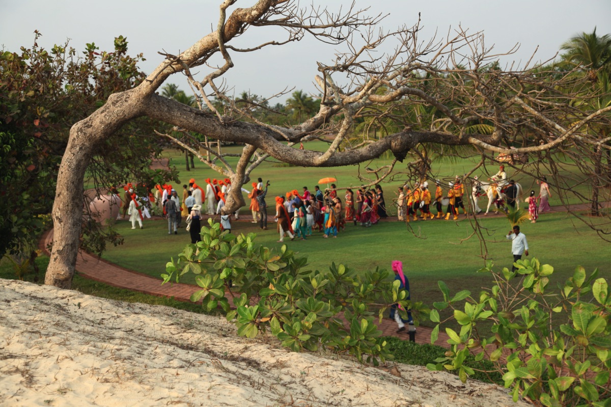 portrait-Yogesh_Maya_4235-63