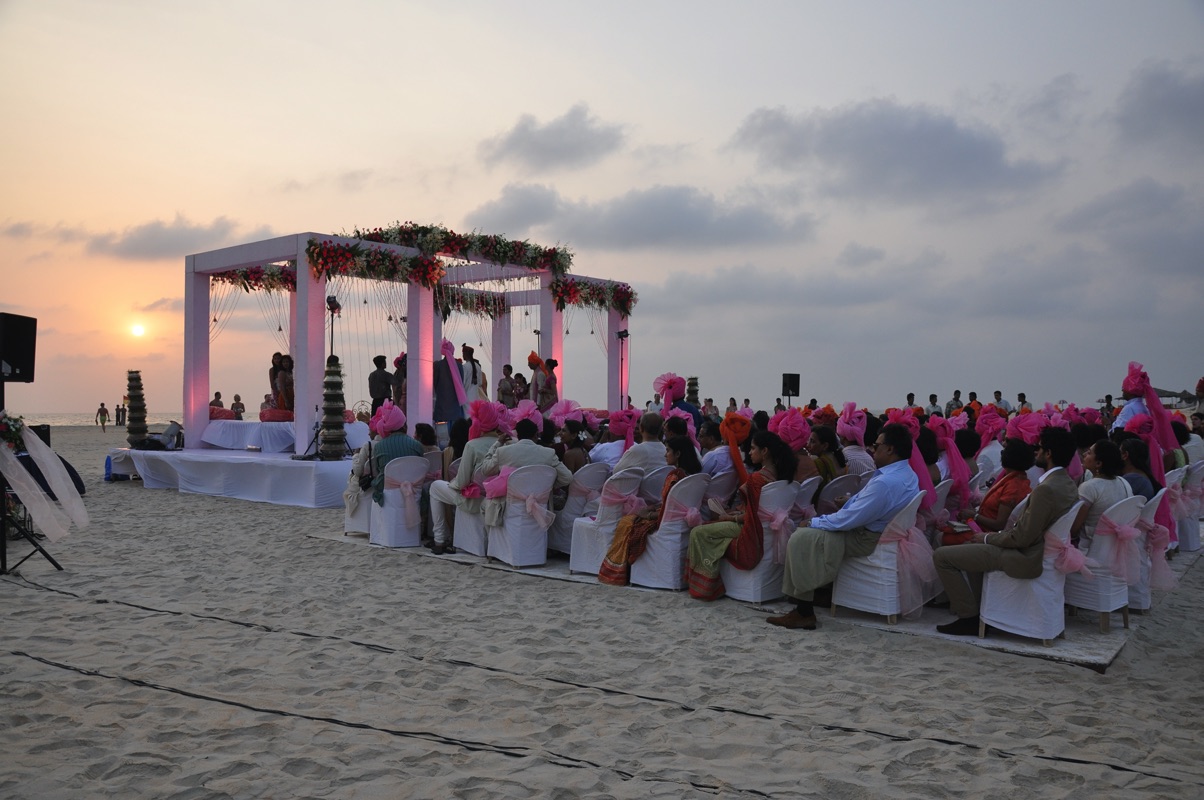 real-moments-Yogesh_Maya_4912-65